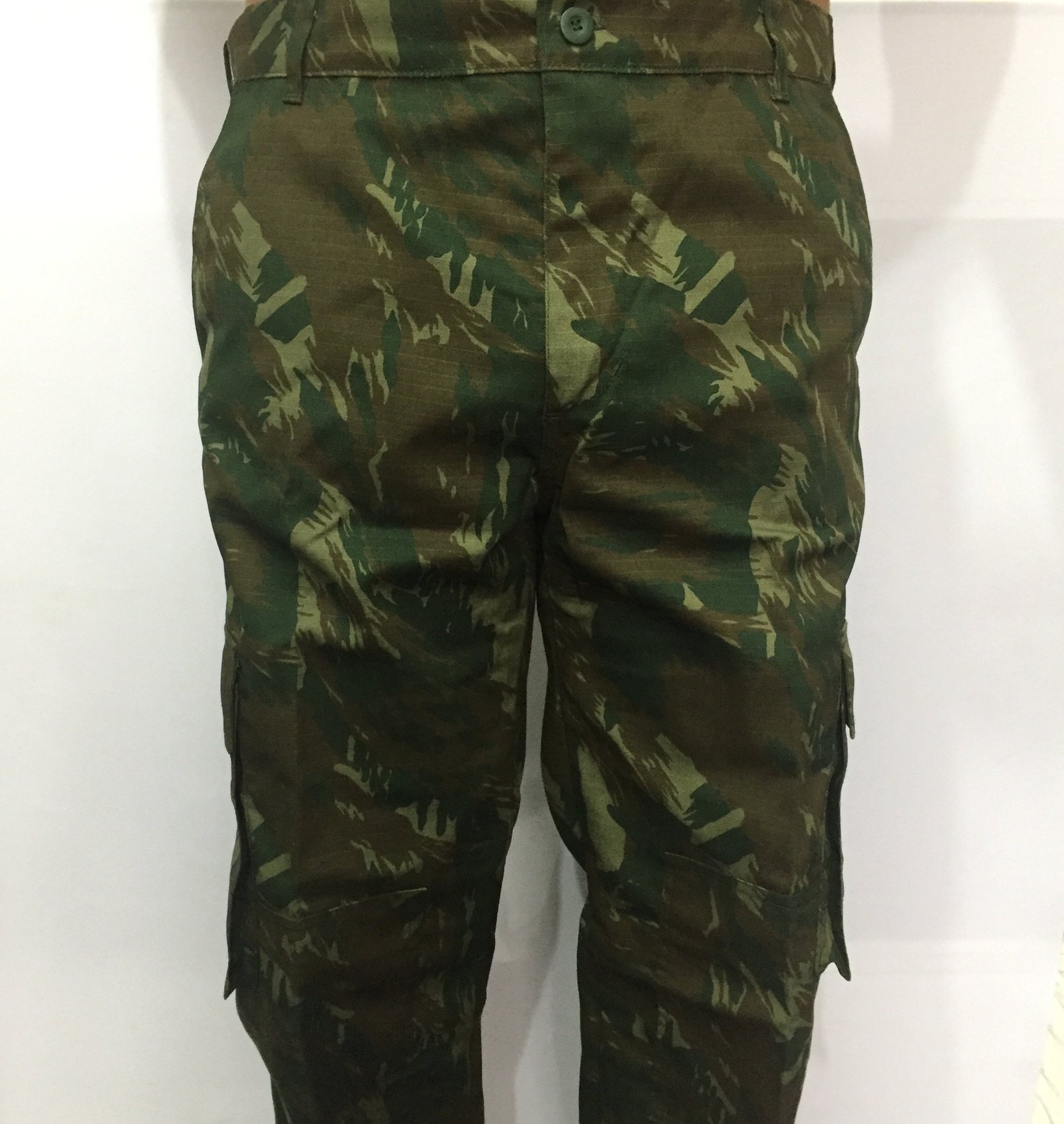 Brazilian marines military uniform lizard camouflage - Image 6