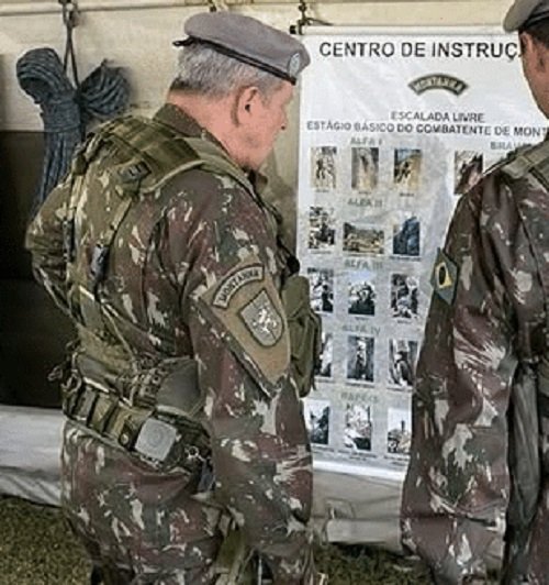 1x PATCH Authentic Brazilian army Divisional Shoulder Patch – Camo Uniform - 2ND MODEL - Image 2