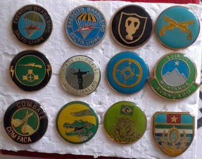 1x badge Authentic Brazilian Army Advanced Individual Training (AIT) Military Badge